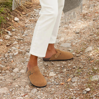 Invoux Torino Suede Clogs